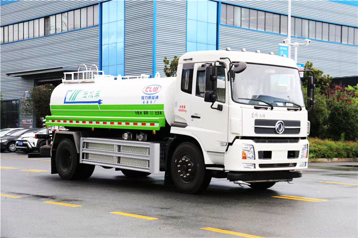 東風(fēng)天錦10方純電動灑水車