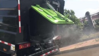 東風(fēng)小多利卡3308洗掃車(chē)國(guó)六