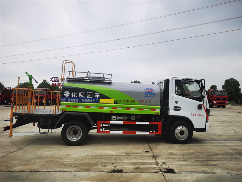 國(guó)六5立方東風(fēng)D6 灑水車