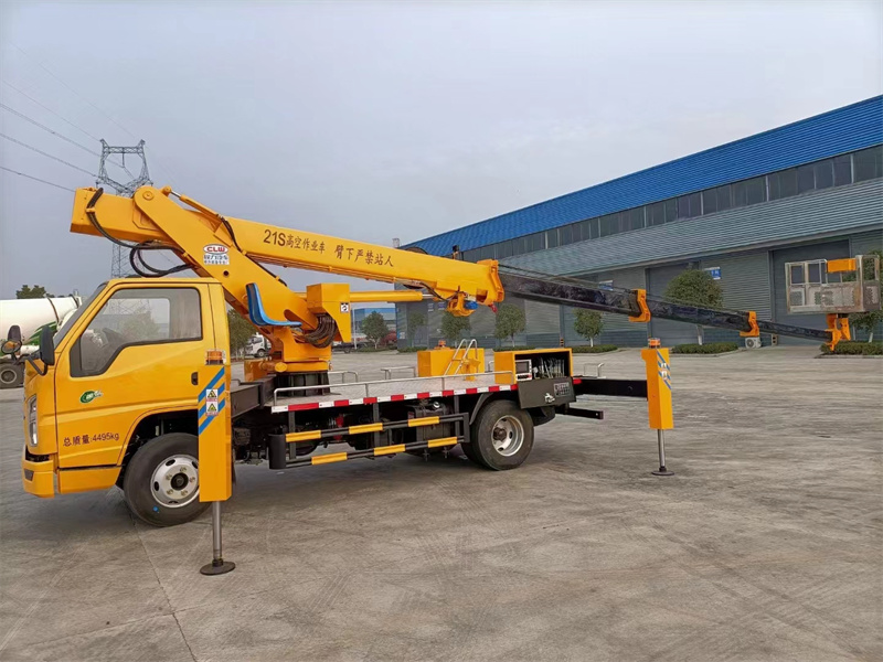 國(guó)六江鈴21米高空作業(yè)車(chē)